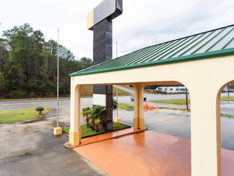 Days Inn & Suites By Wyndham Brewton Dış mekan fotoğraf